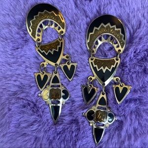 Beautiful Dangle Earring Black/Gold